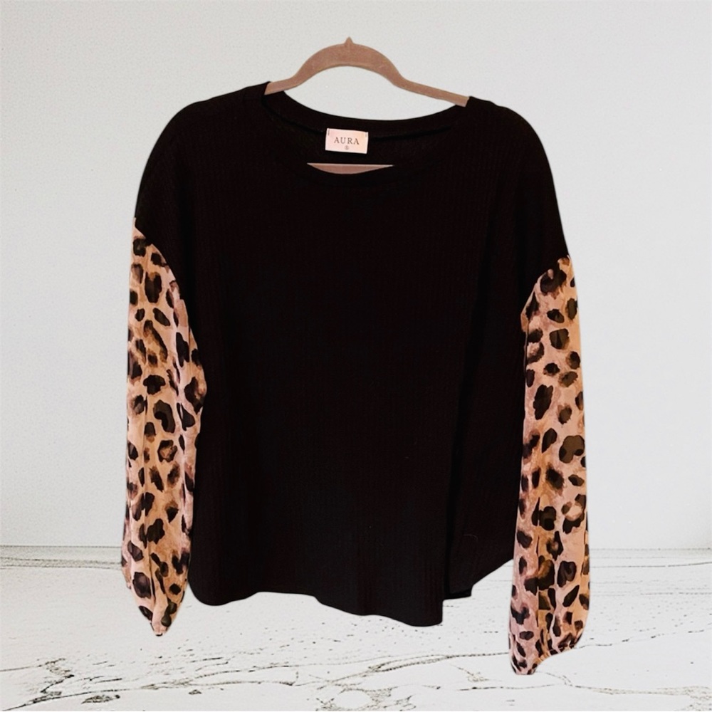 Aura Black Ribbed Top with Leopard Print Sleeves